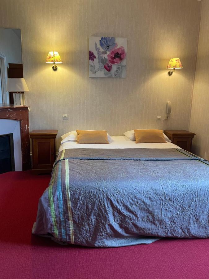 Hotel La Poularde Gien Extérieur photo