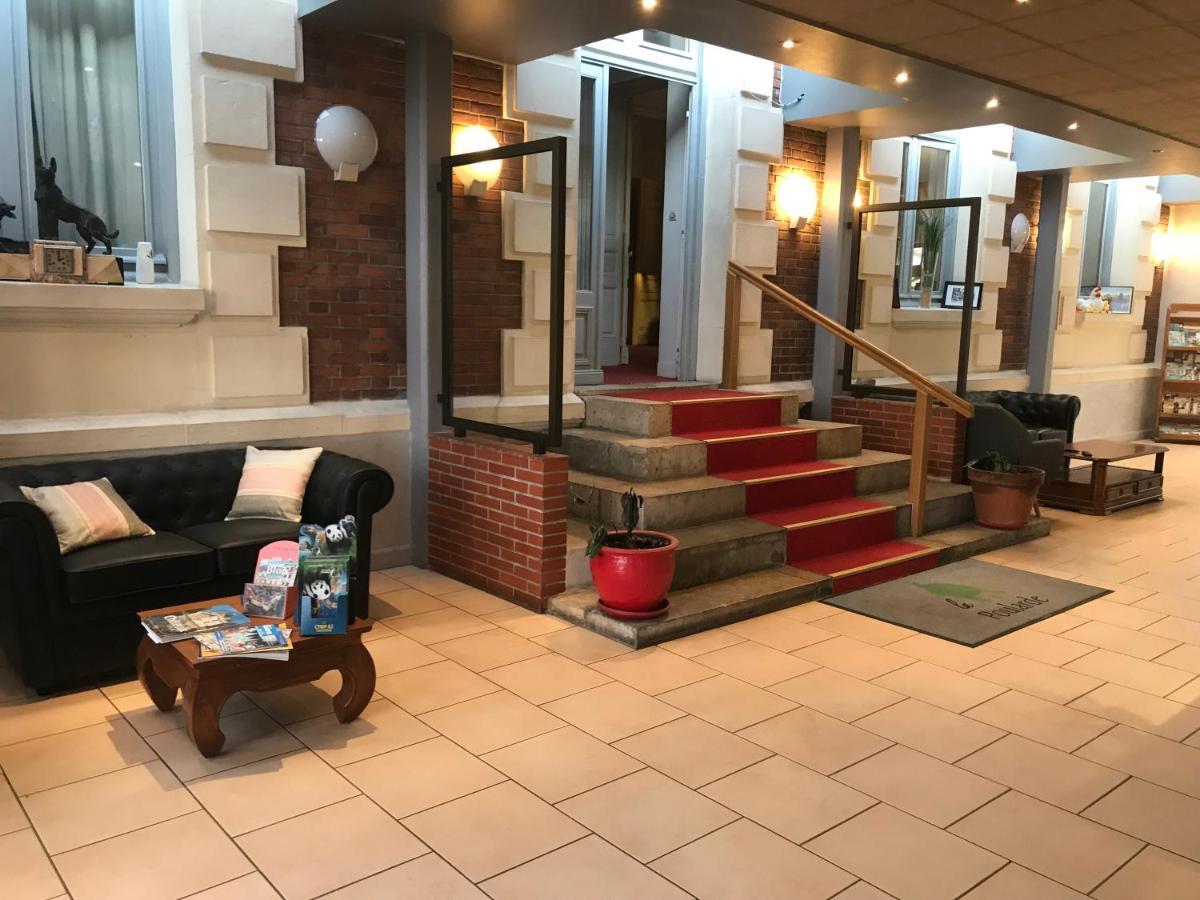 Hotel La Poularde Gien Extérieur photo